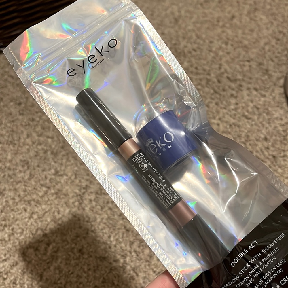 Eyeko Double Act Shadow Stick with sharpener- cookies and cream